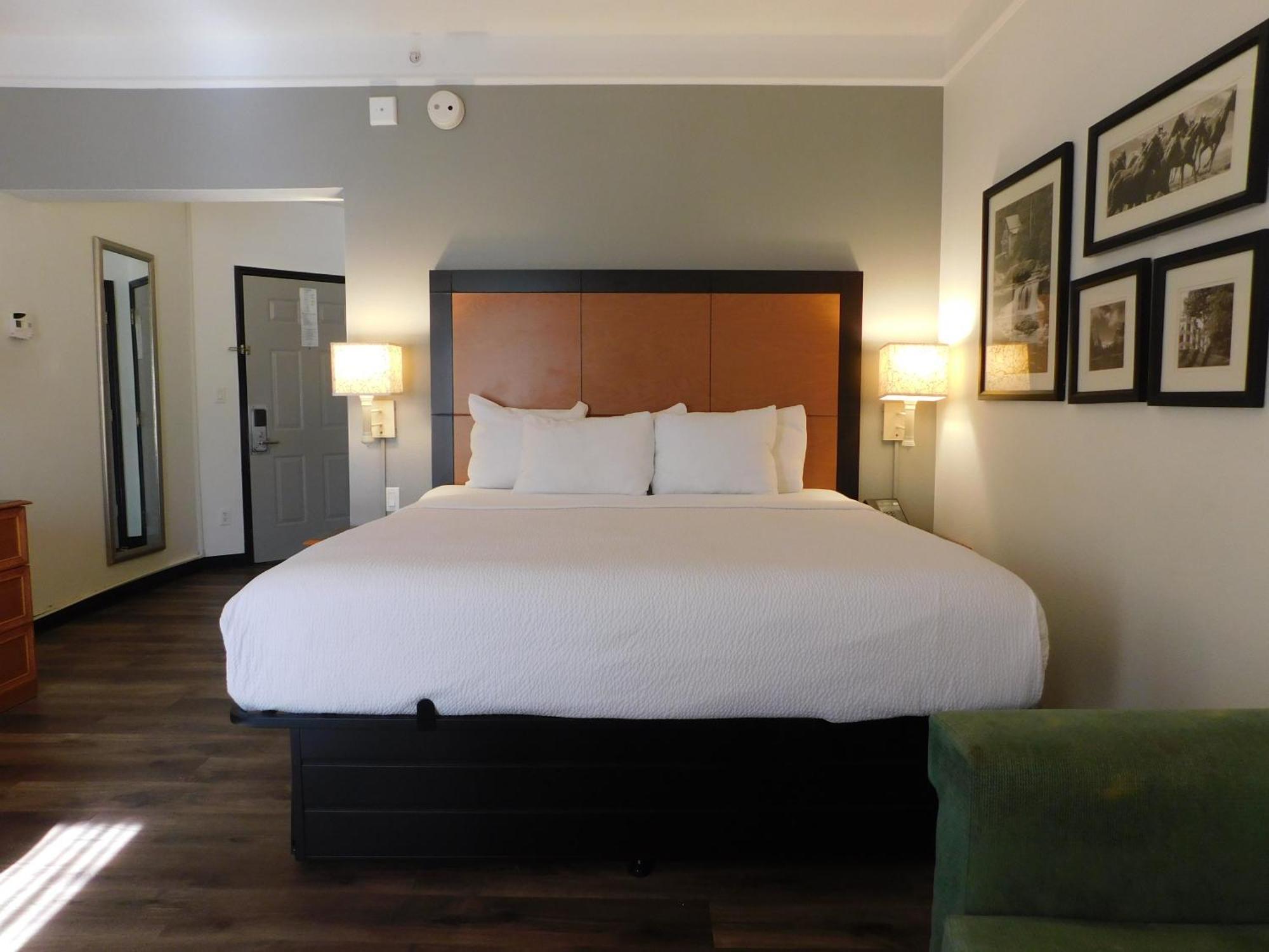 La Quinta By Wyndham Winston-Salem Hotel Kültér fotó